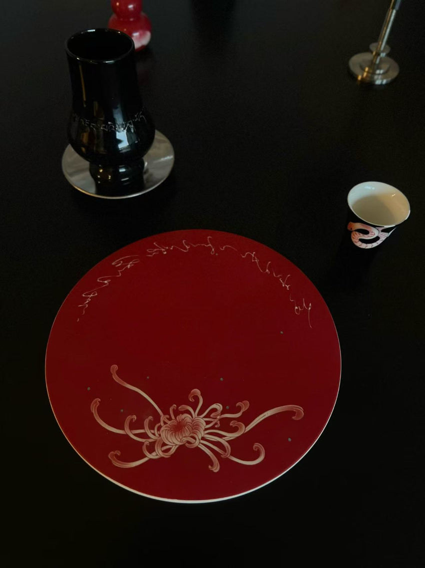 Chrysanthemum Plate
